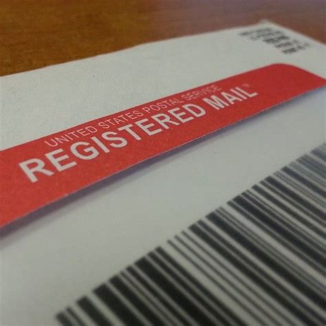 Track your parcel or registered mail at any time 